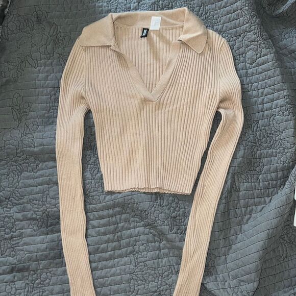 Ribbed Knit Cropped Collar Top - Picture 1 of 2